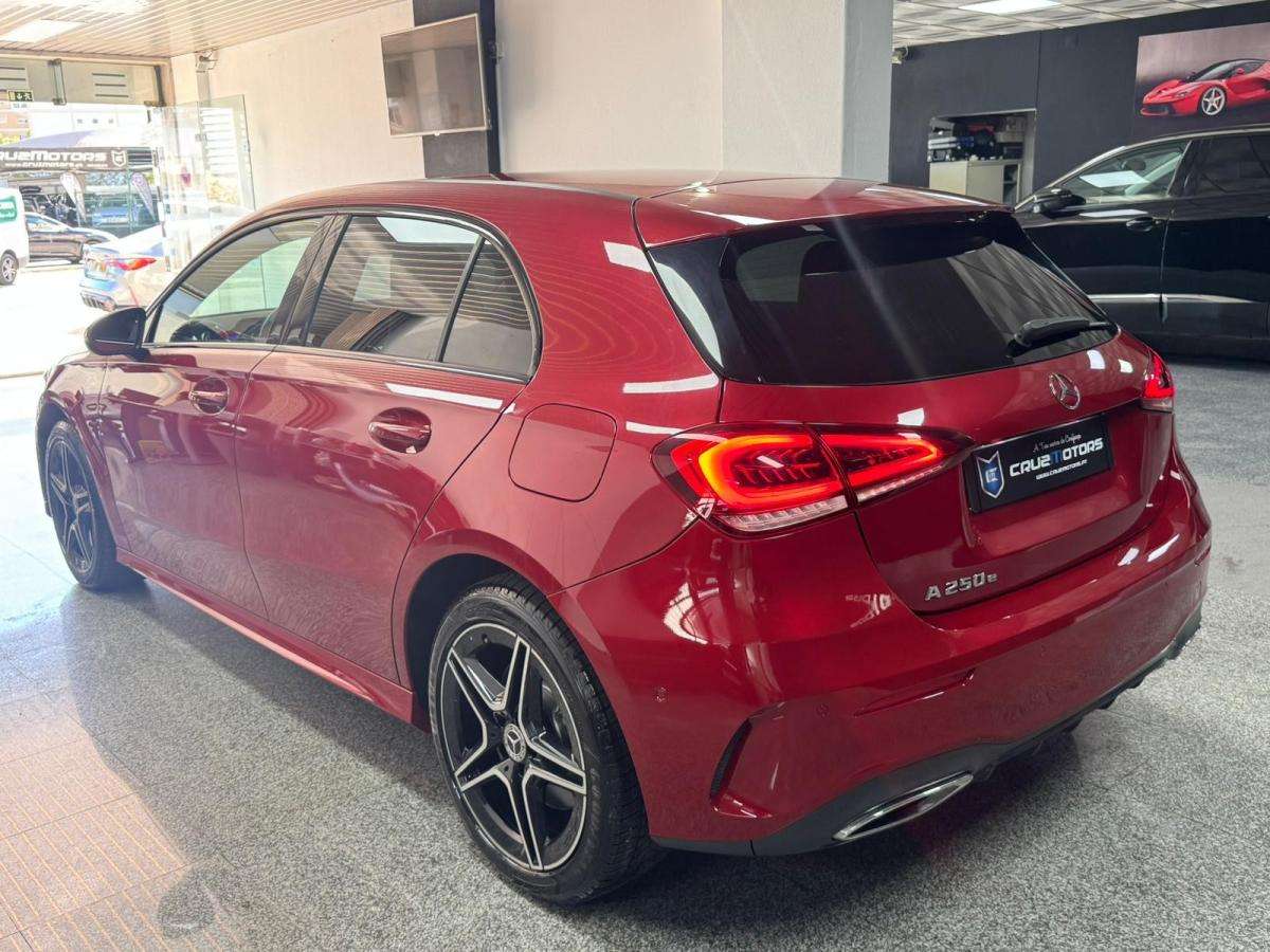 mercedes-benz-classe-a-2022-hibrido-a-gasolina-1332cc