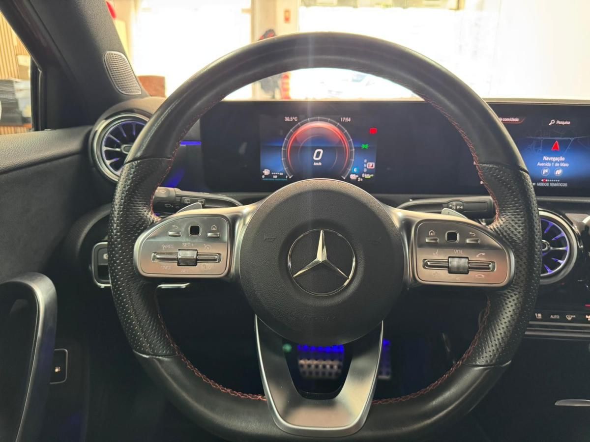 mercedes-benz-classe-a-2022-hibrido-a-gasolina-1332cc