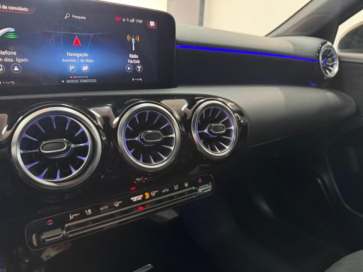mercedes-benz-classe-a-2022-hibrido-a-gasolina-1332cc