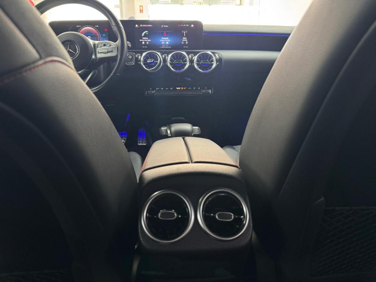mercedes-benz-classe-a-2022-hibrido-a-gasolina-1332cc