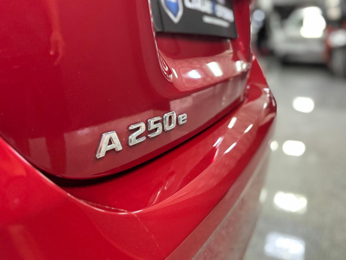 mercedes-benz-classe-a-2022-hibrido-a-gasolina-1332cc