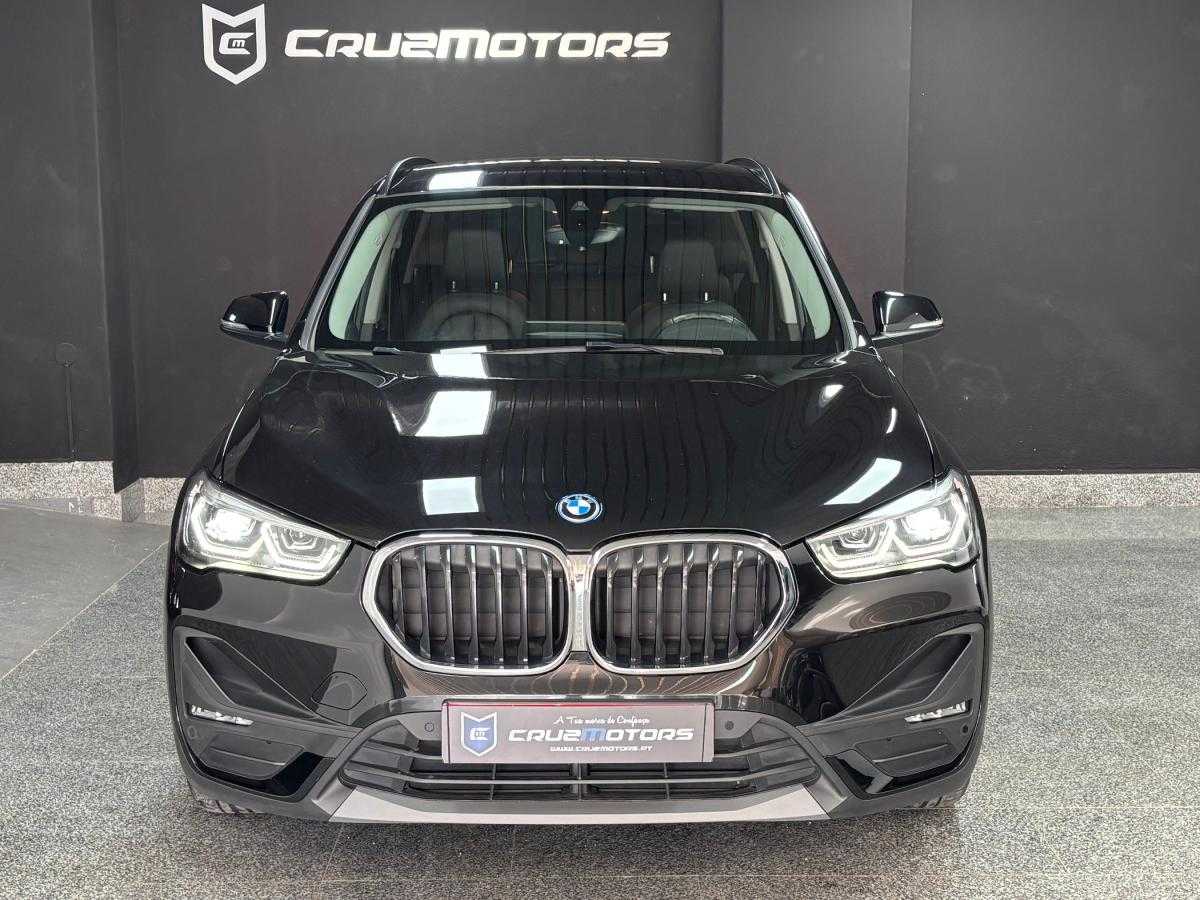 bmw-x1-2022-hibrido-a-gasolina-1499cc