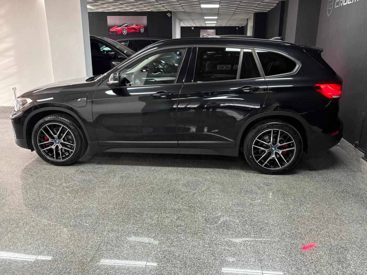 bmw-x1-2022-hibrido-a-gasolina-1499cc