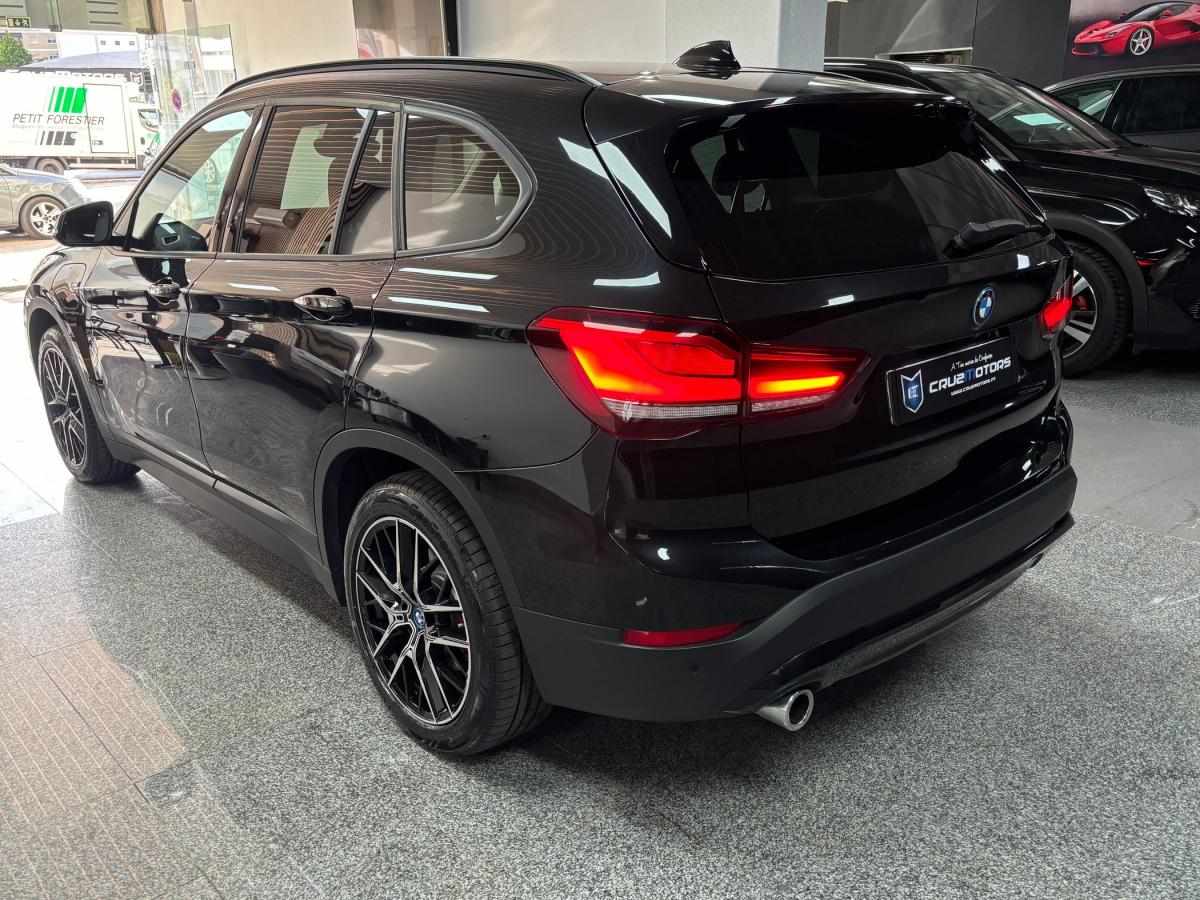 bmw-x1-2022-hibrido-a-gasolina-1499cc