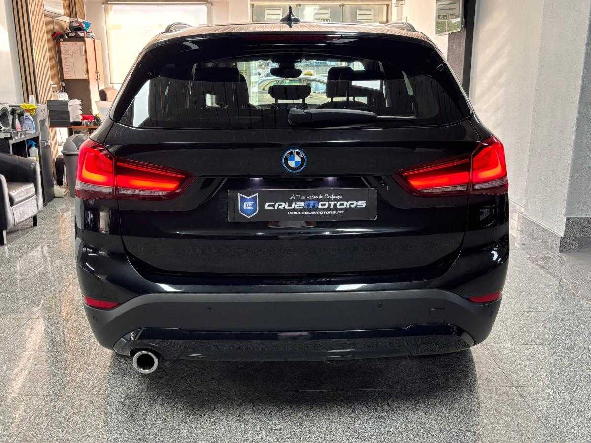 bmw-x1-2022-hibrido-a-gasolina-1499cc