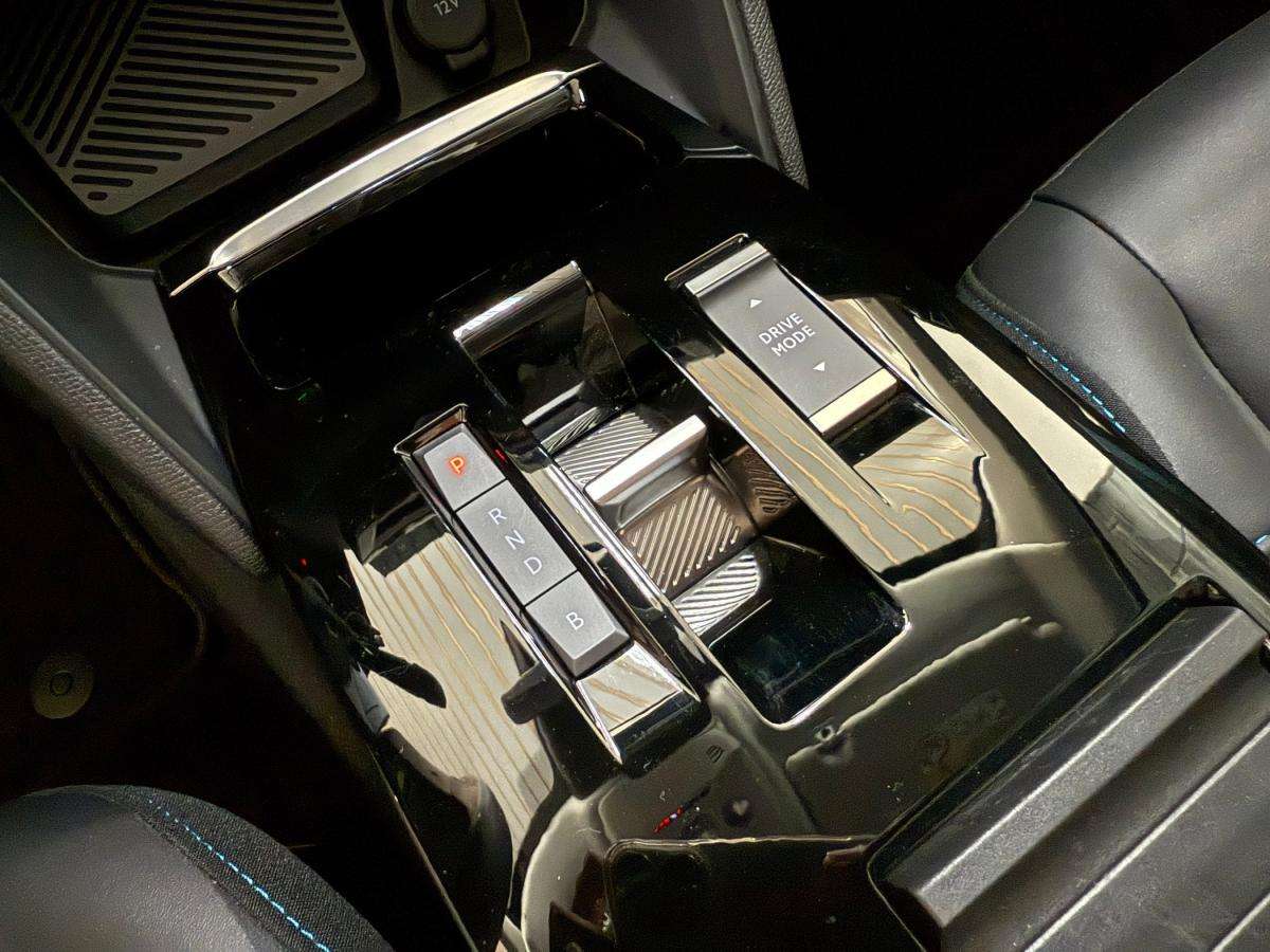 citroen-c4-2023-eletrico-0cc