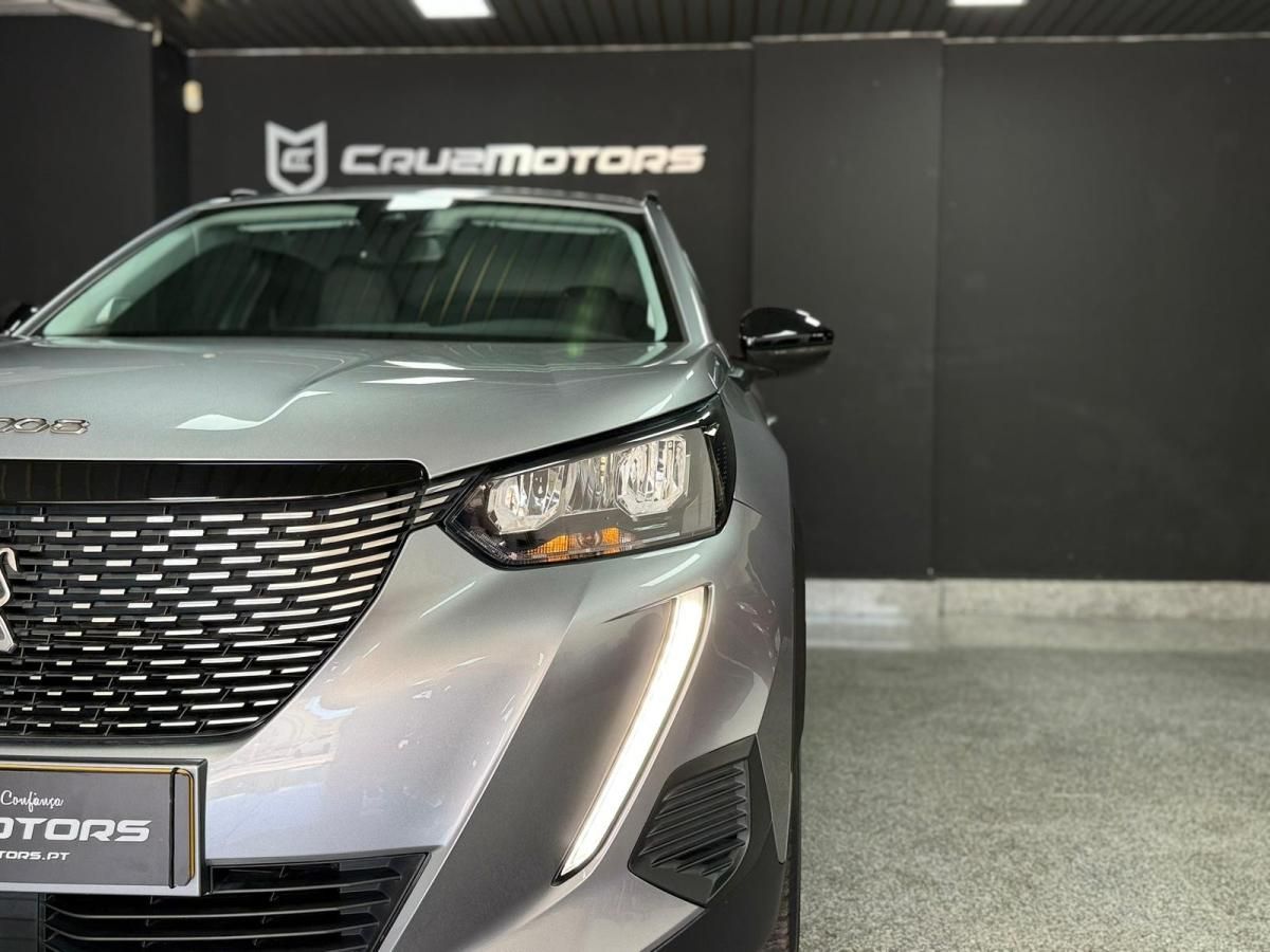 peugeot-2008-2022-gasolina-1199cc