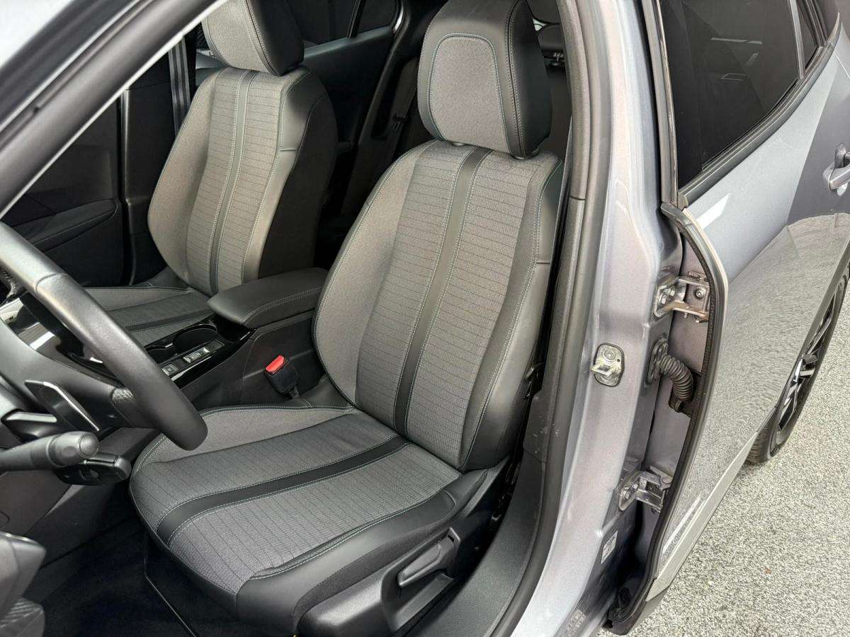 peugeot-2008-2022-gasolina-1199cc