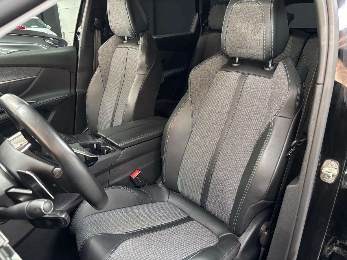 peugeot-5008-2022-diesel-1499cc