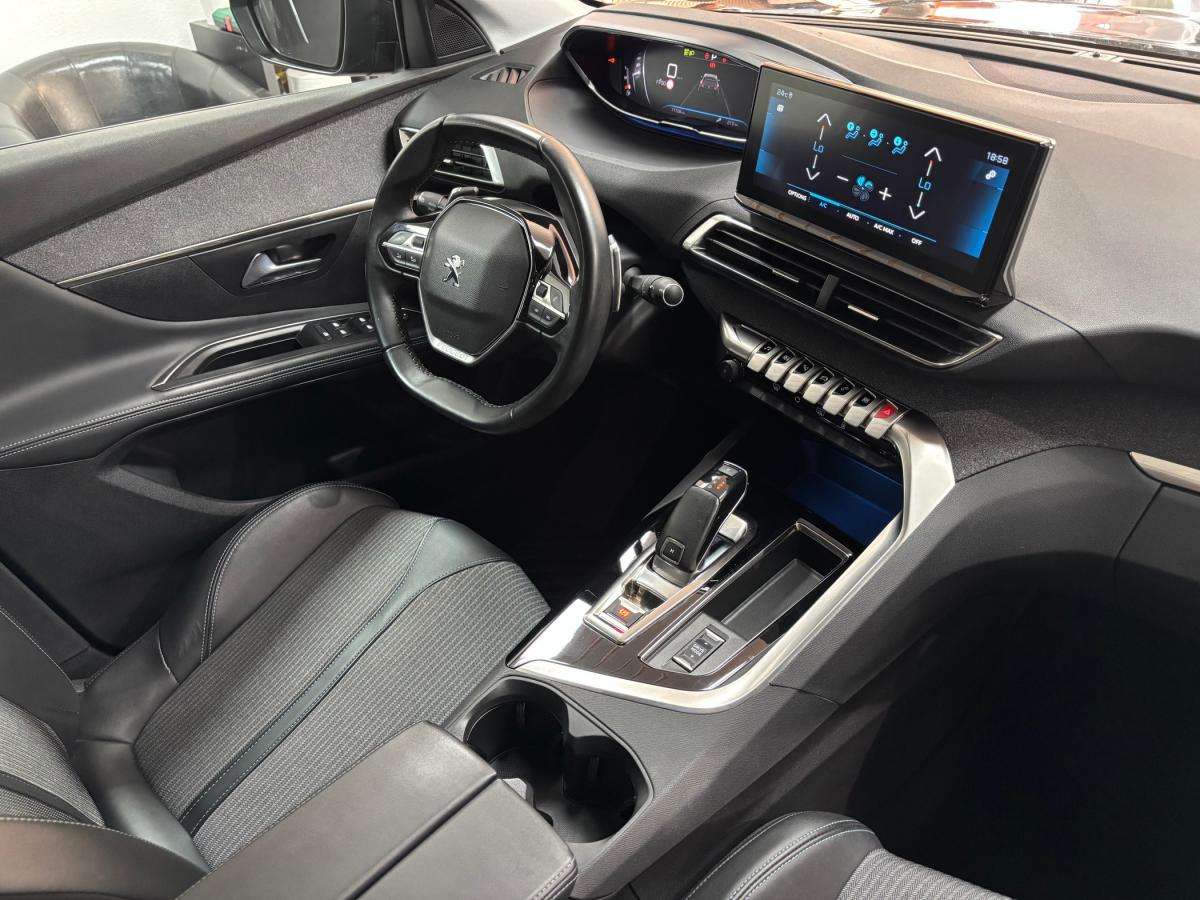 peugeot-5008-2022-diesel-1499cc