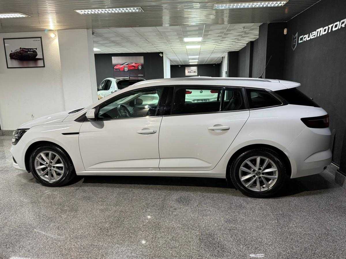 renault-megane-sport-tourer-2020-diesel-1461cc
