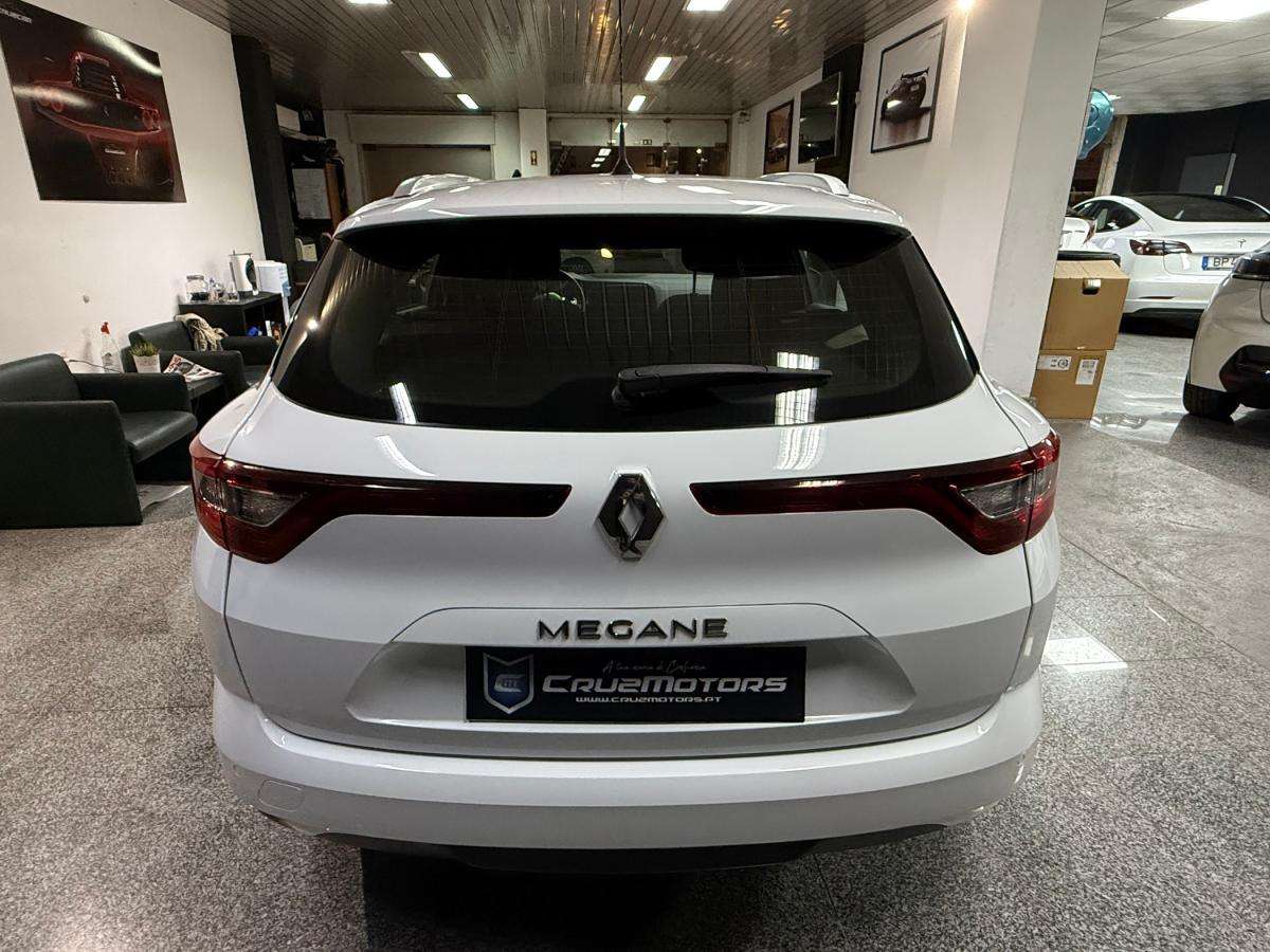 renault-megane-sport-tourer-2020-diesel-1461cc