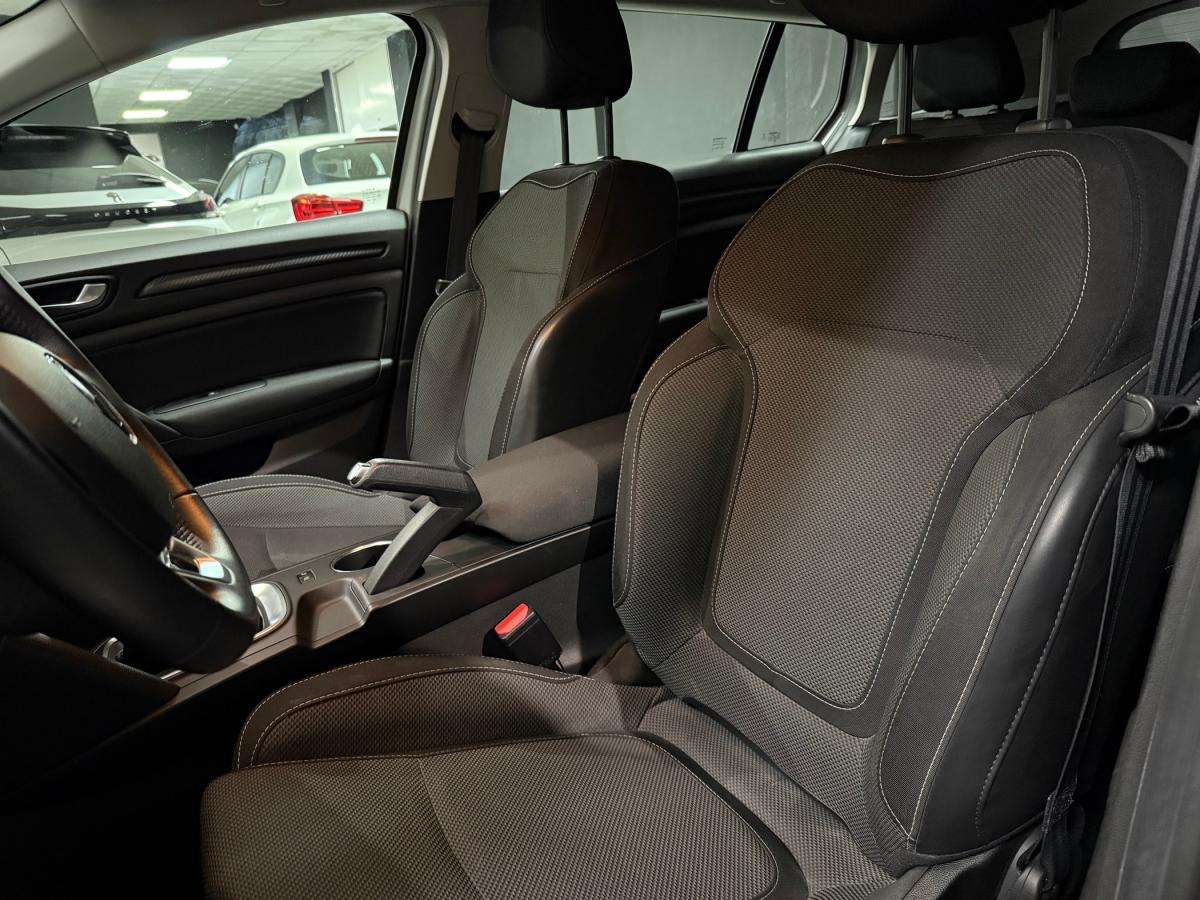 renault-megane-sport-tourer-2020-diesel-1461cc