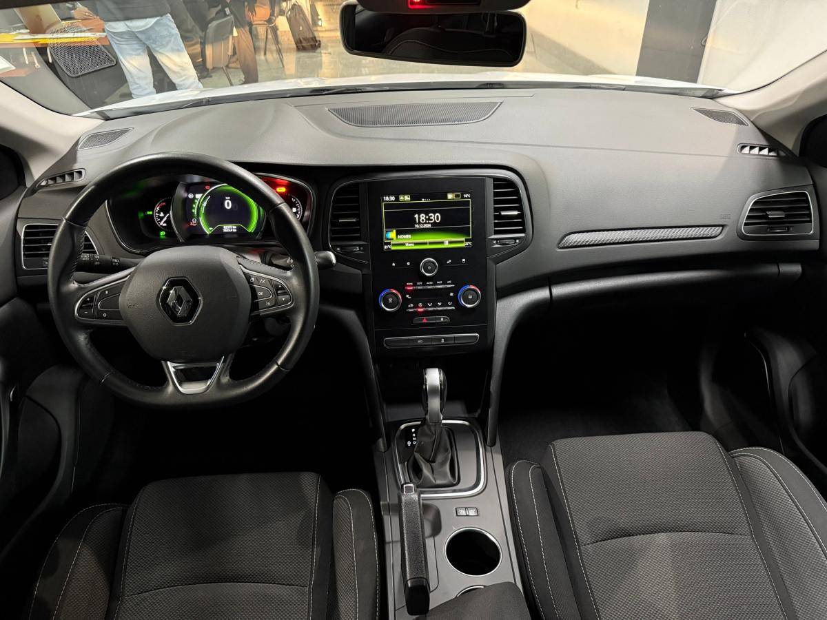 renault-megane-sport-tourer-2020-diesel-1461cc