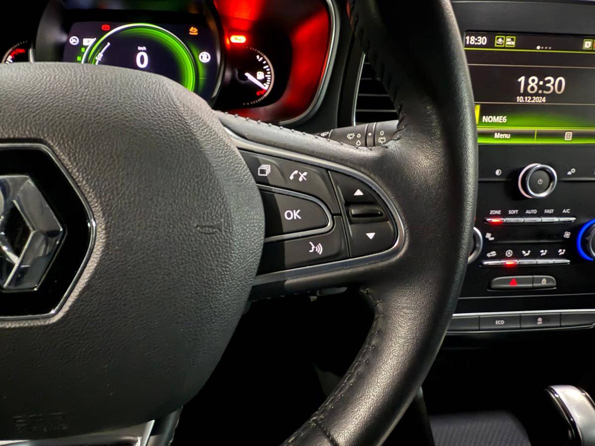 renault-megane-sport-tourer-2020-diesel-1461cc