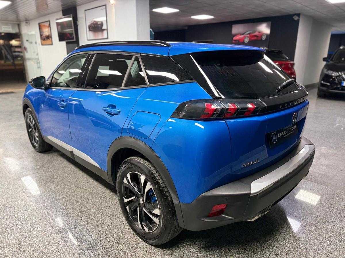 peugeot-2008-2022-gasolina-1199cc