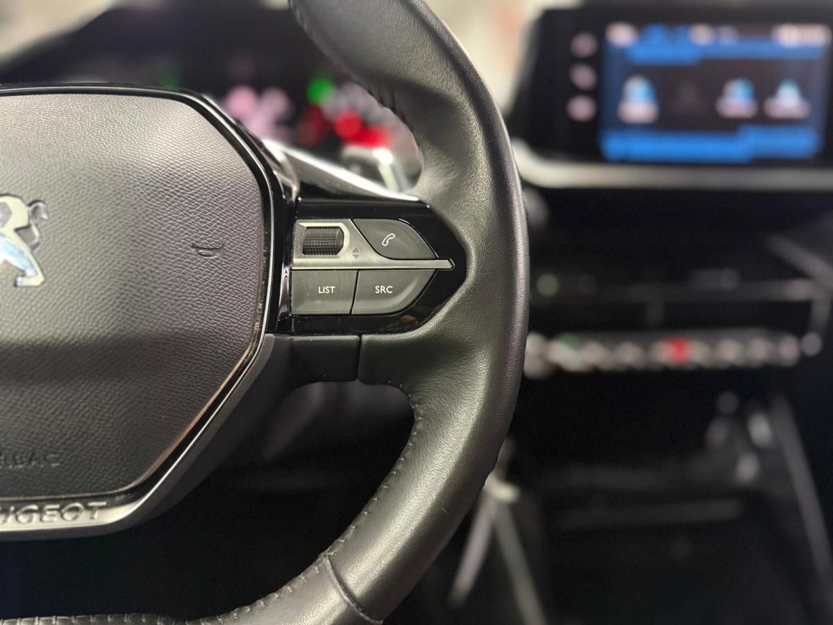 peugeot-2008-2022-gasolina-1199cc