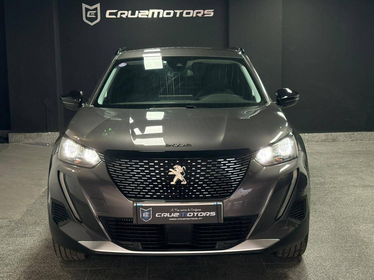 peugeot-2008-2022-gasolina-1199cc