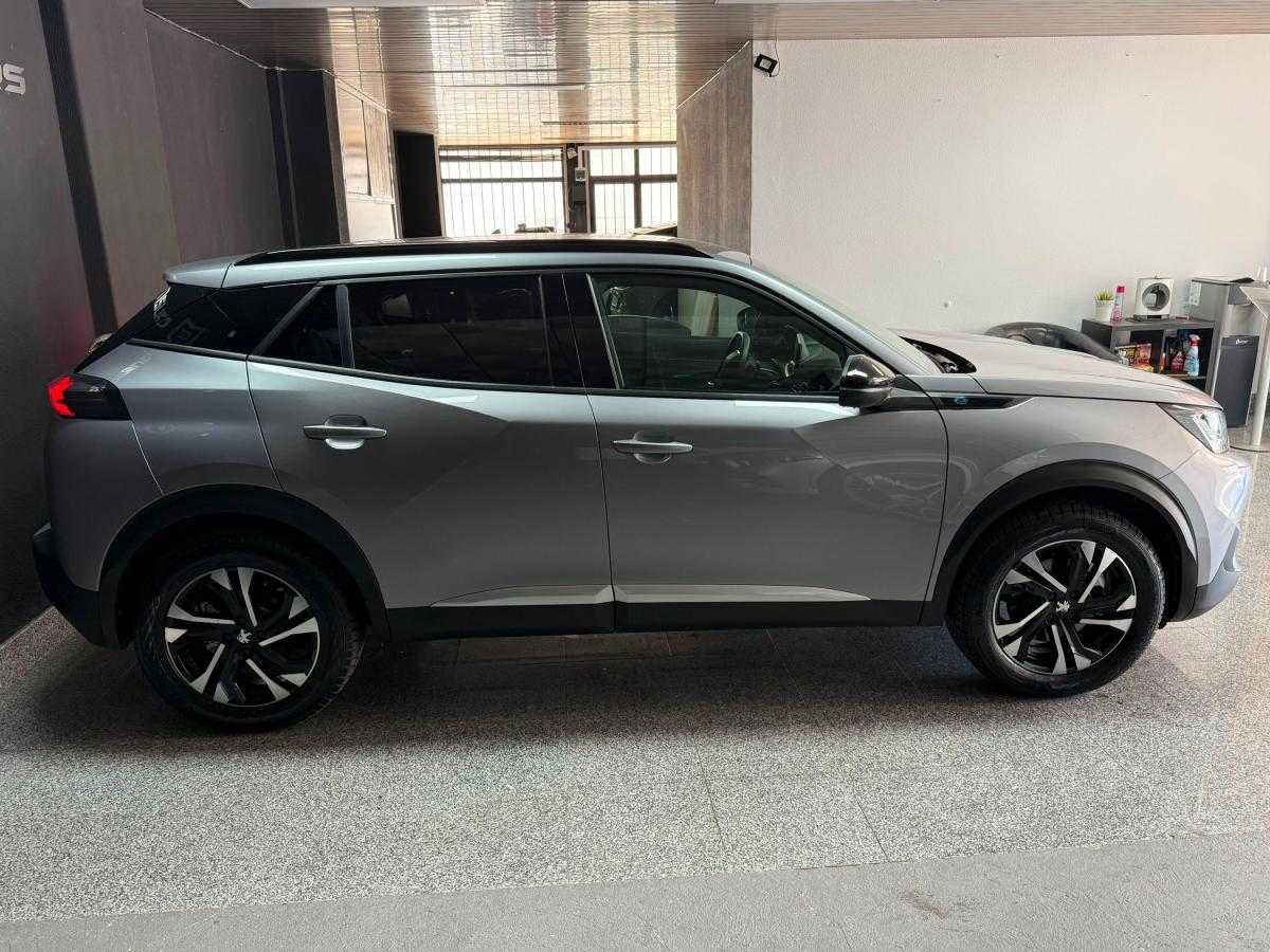 peugeot-2008-2023-eletrico-0cc