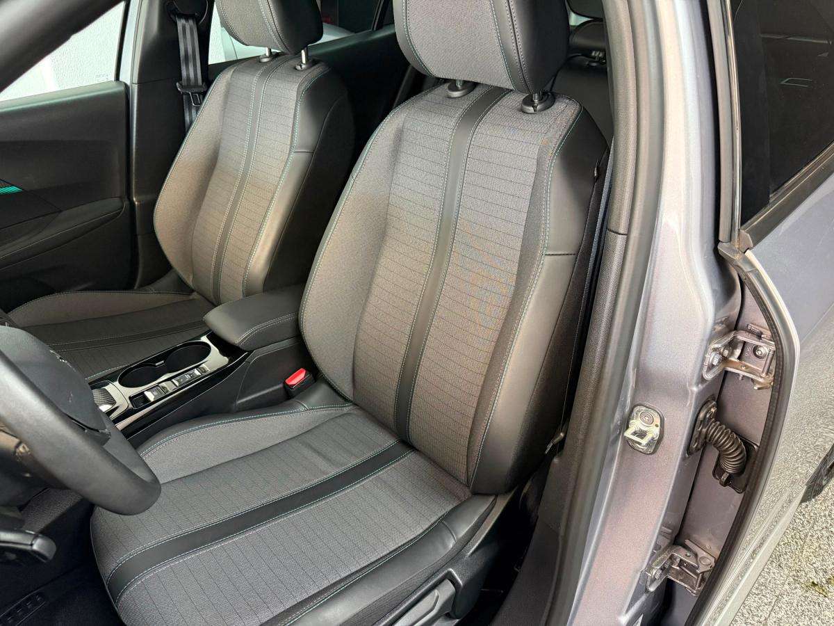 peugeot-2008-2023-eletrico-0cc