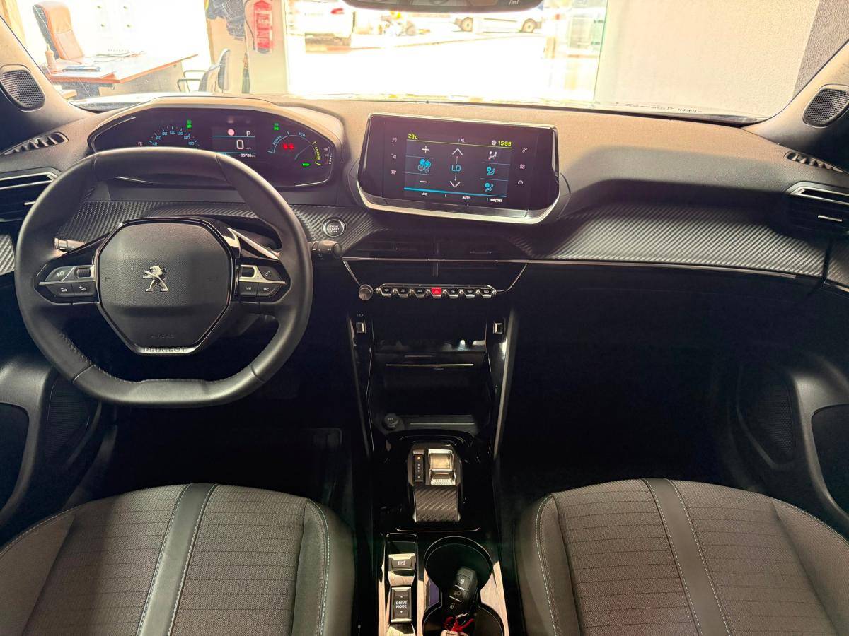 peugeot-2008-2023-eletrico-0cc