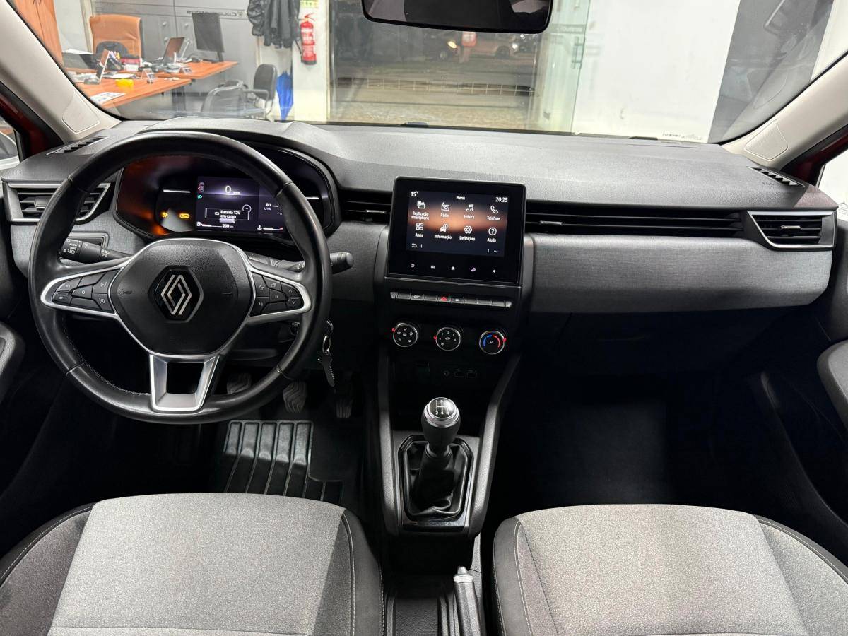 renault-clio-2024-gasolina-999cc