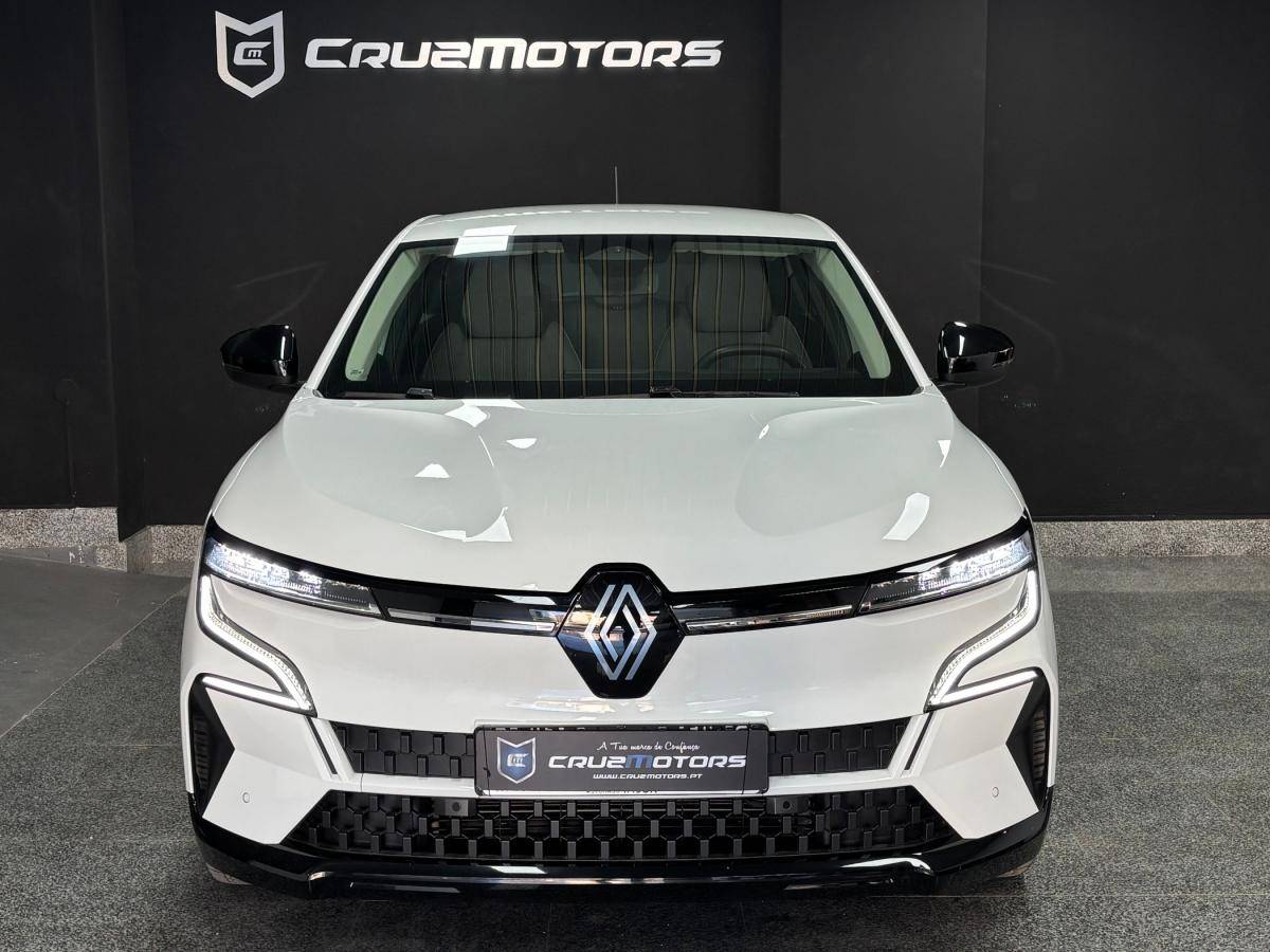 renault-megane-2023-eletrico-0cc