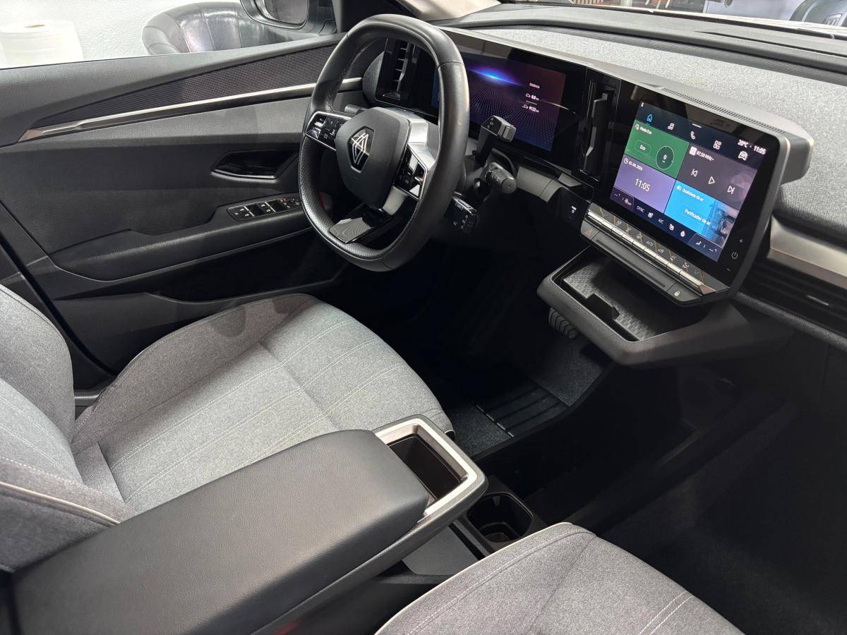 renault-megane-2023-eletrico-0cc