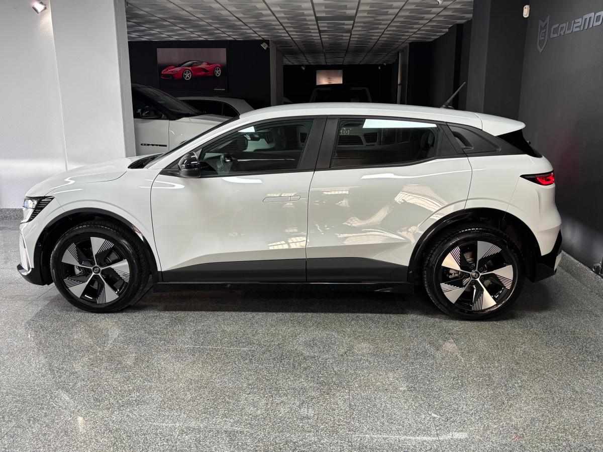 renault-megane-2023-eletrico-0cc