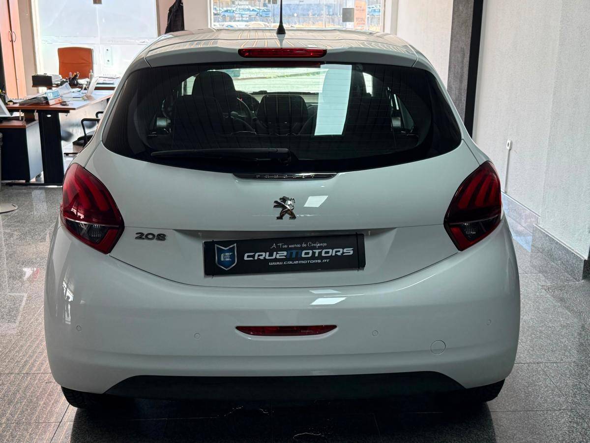 peugeot-208-2019-gasolina-1199cc