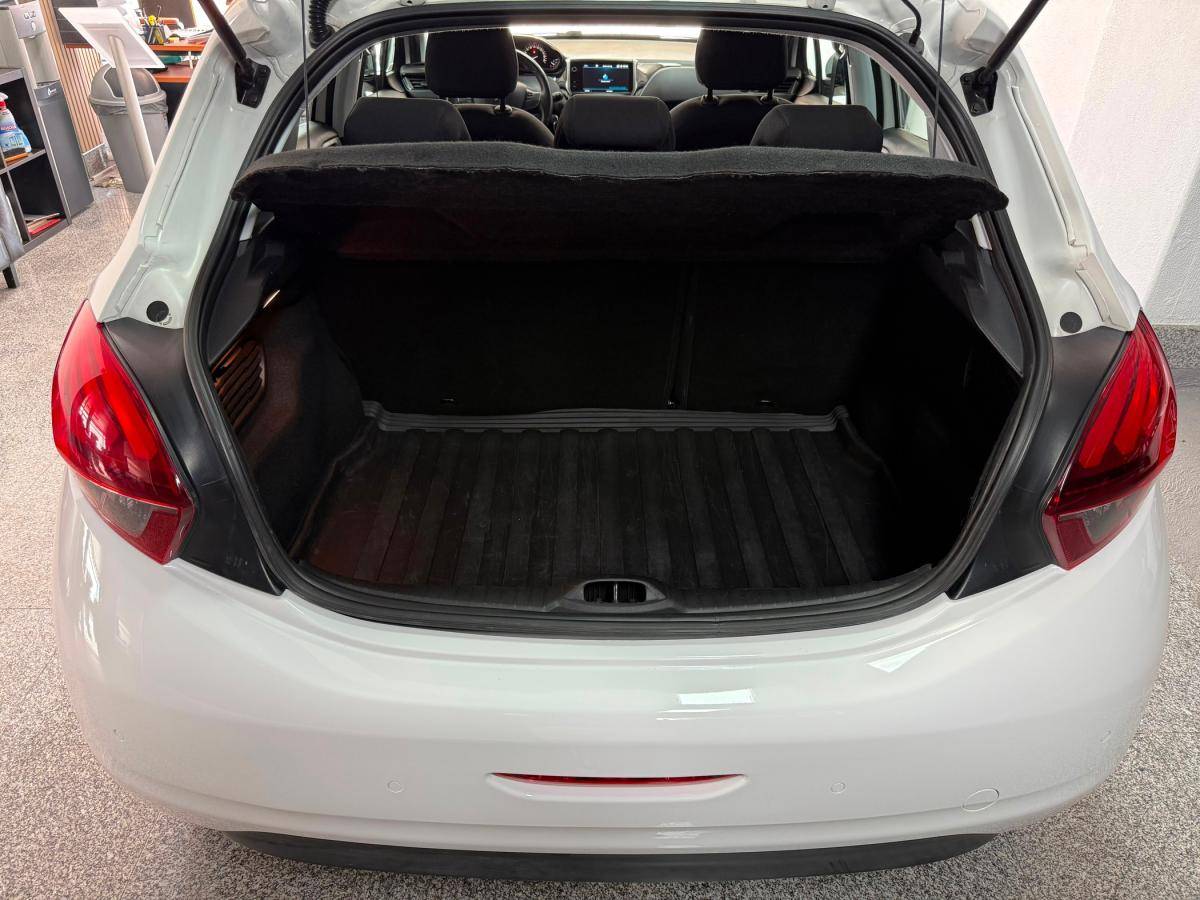peugeot-208-2019-gasolina-1199cc