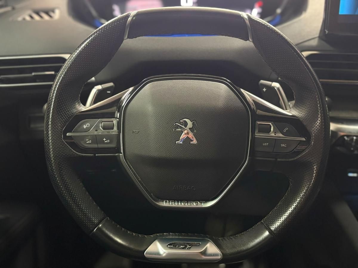 peugeot-5008-2022-diesel-1499cc