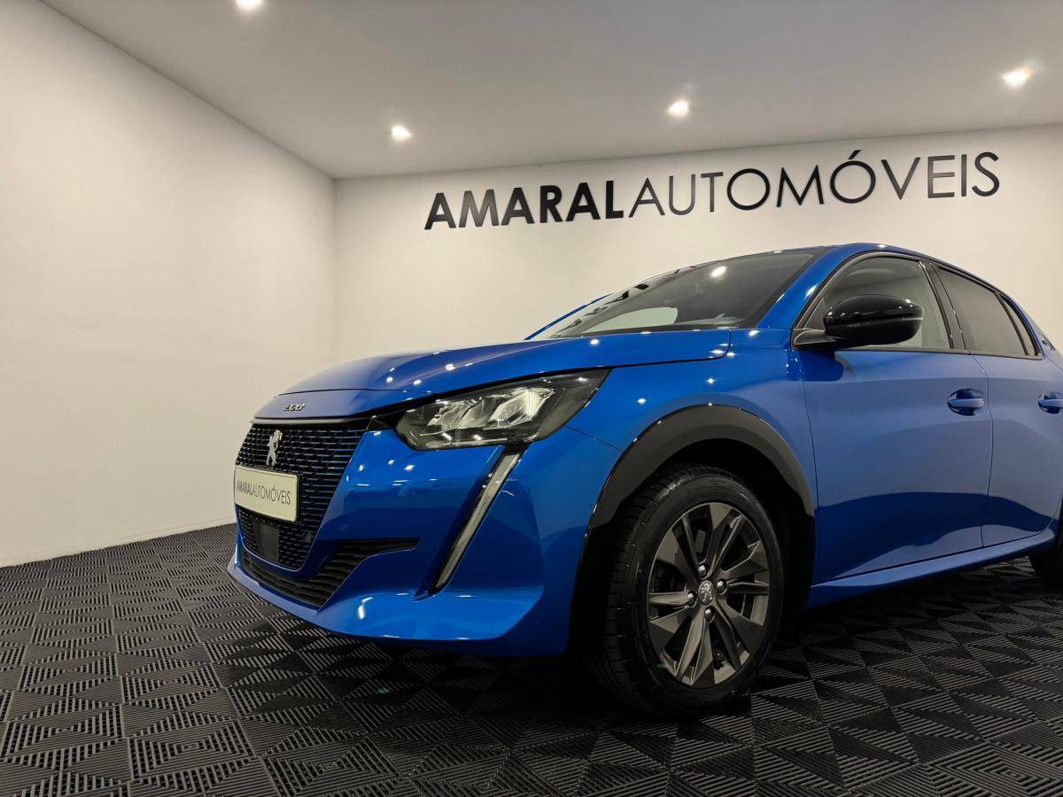 peugeot-208-2022-eletrico-500cc