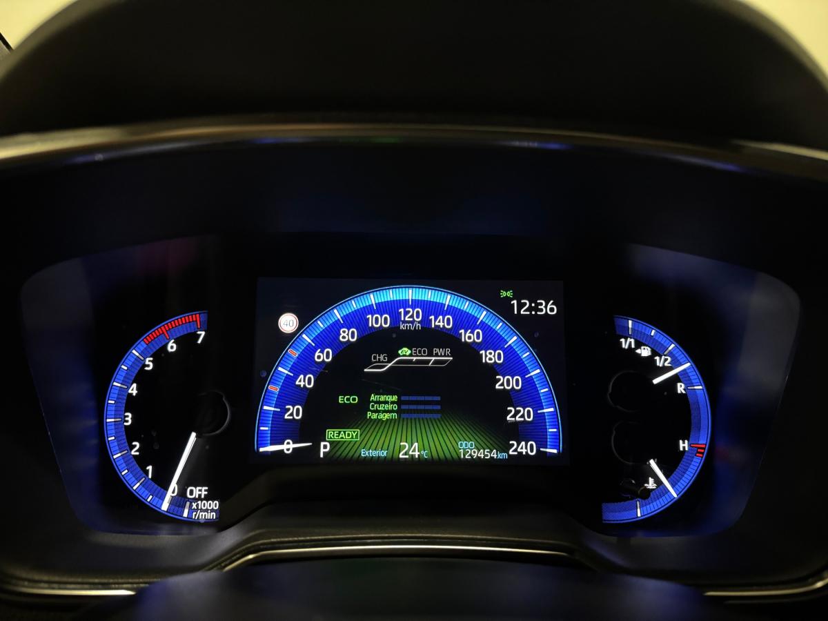 toyota-corolla-2021-hibrido-a-gasolina-1798cc