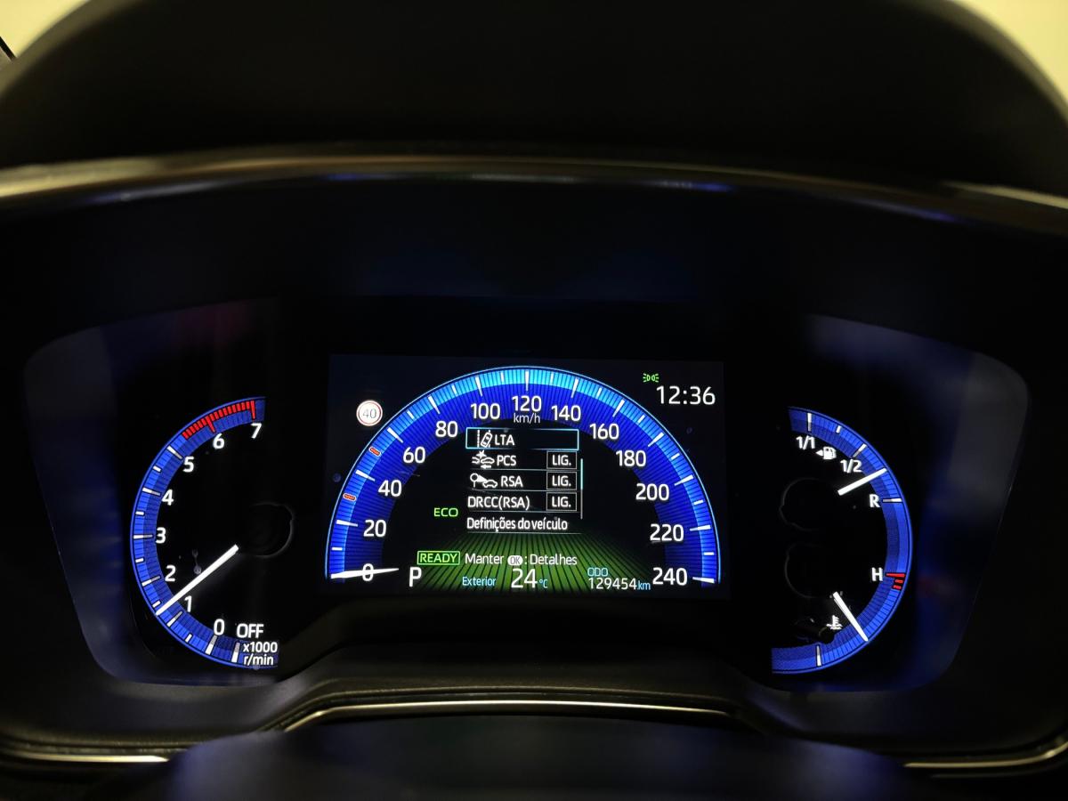 toyota-corolla-2021-hibrido-a-gasolina-1798cc