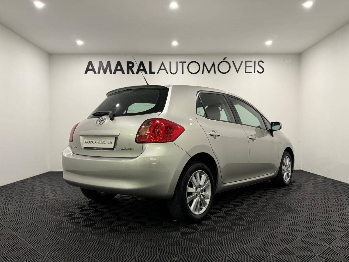 toyota-auris-2008-diesel-1364cc
