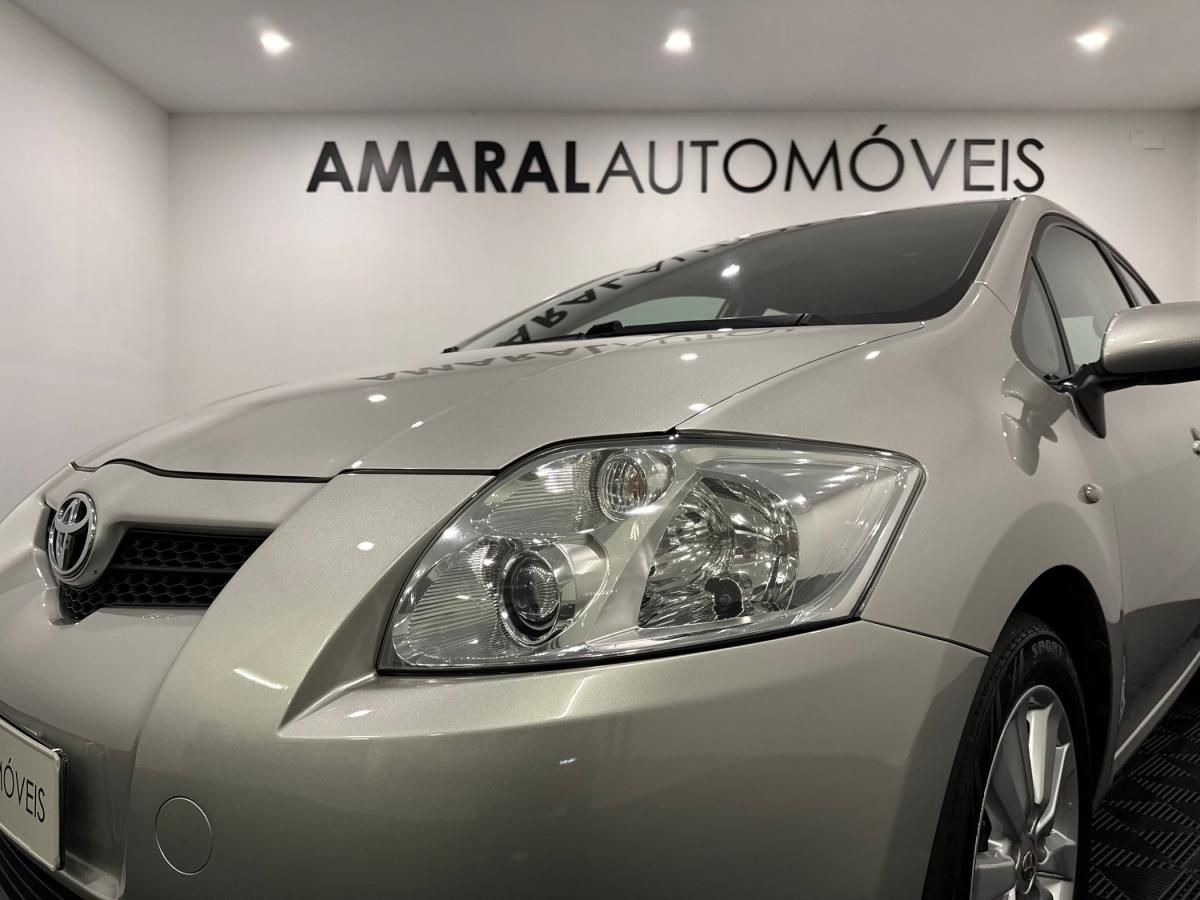 toyota-auris-2008-diesel-1364cc