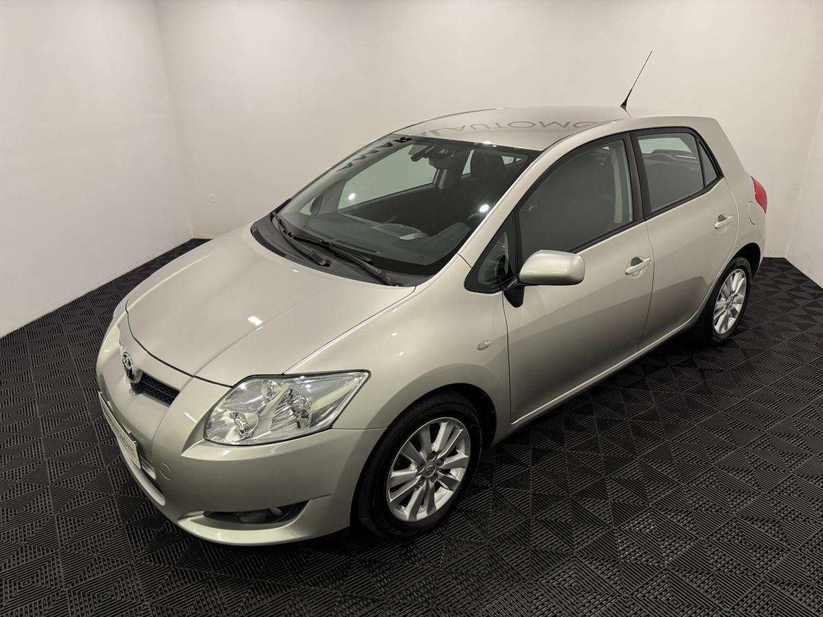 toyota-auris-2008-diesel-1364cc