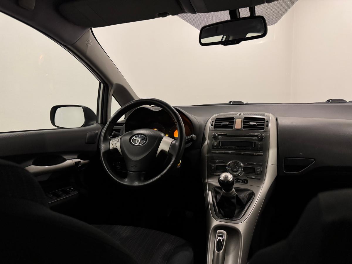 toyota-auris-2008-diesel-1364cc