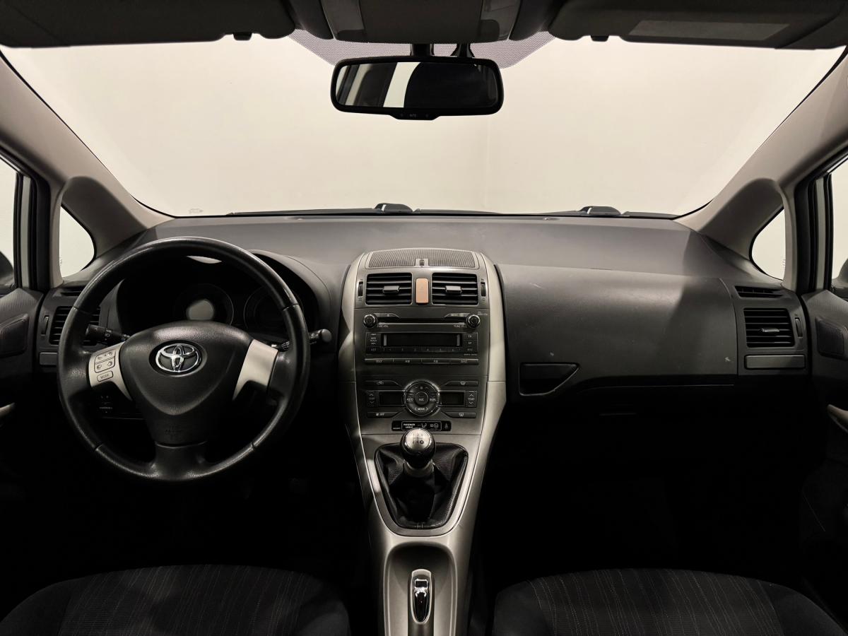 toyota-auris-2008-diesel-1364cc
