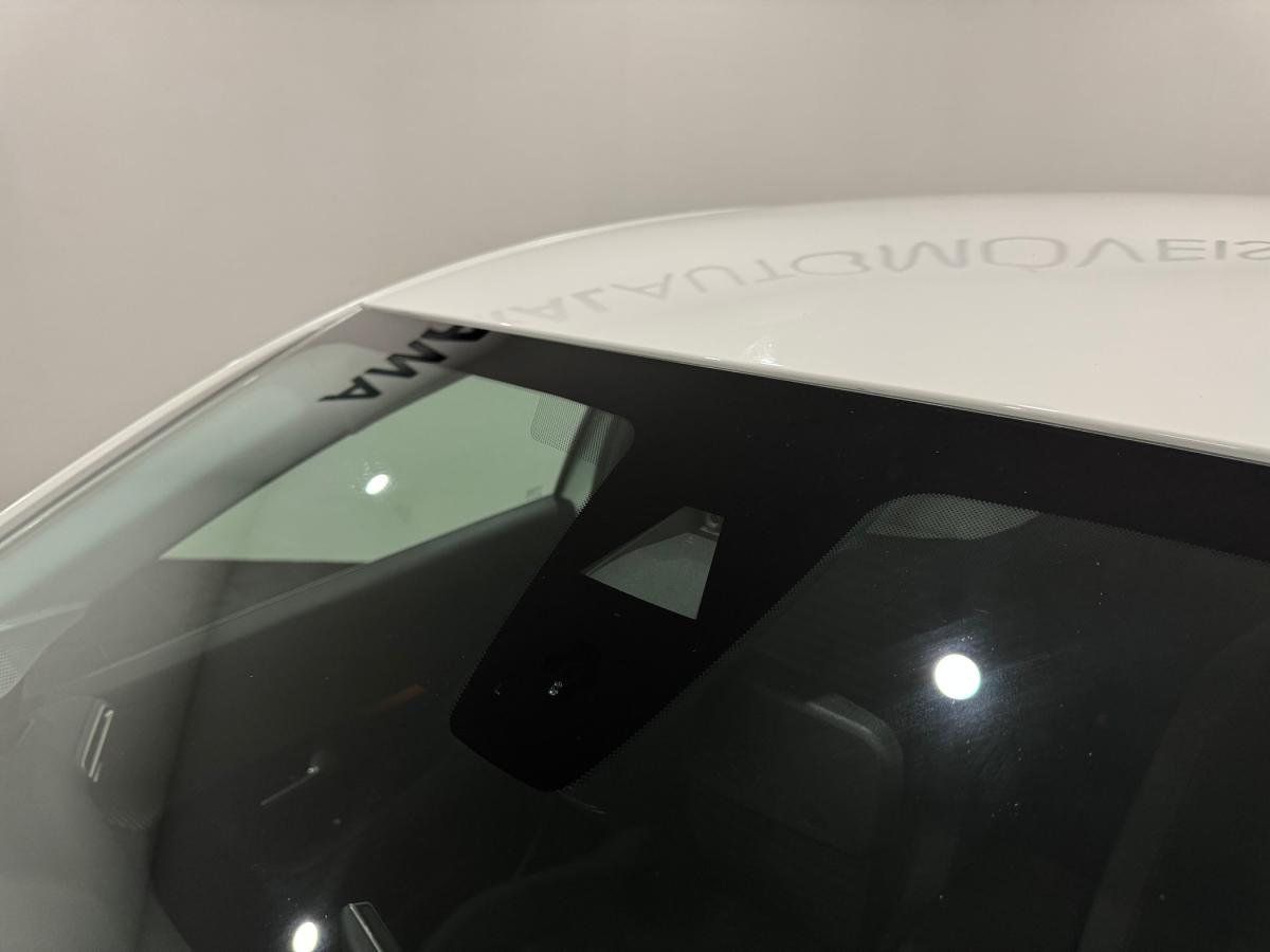 peugeot-208-2021-eletrico-500cc
