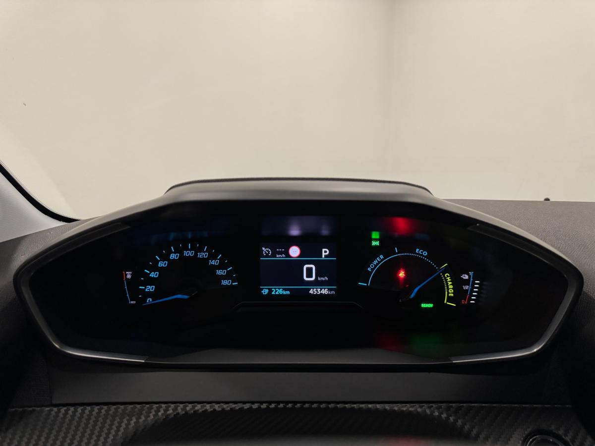 peugeot-208-2021-eletrico-500cc