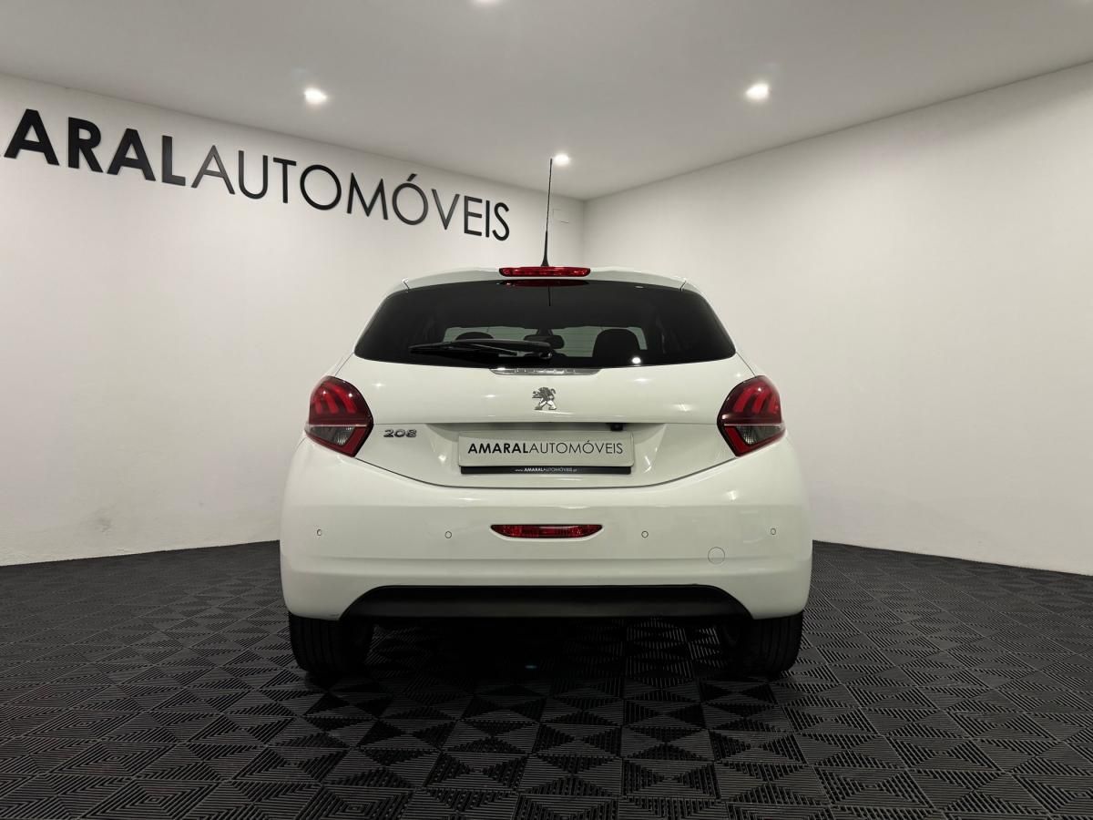 peugeot-208-2017-diesel-1560cc