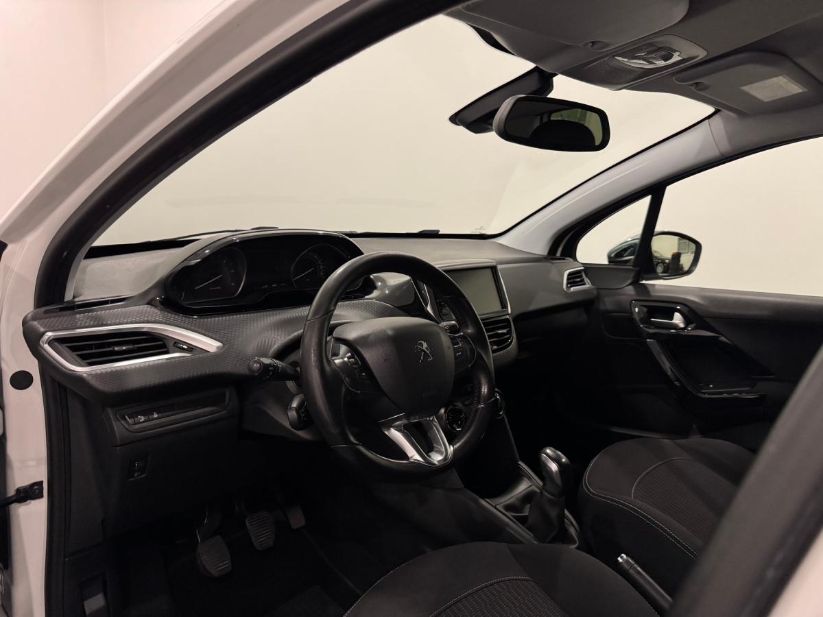 peugeot-208-2017-diesel-1560cc