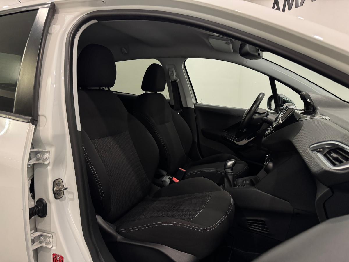 peugeot-208-2017-diesel-1560cc