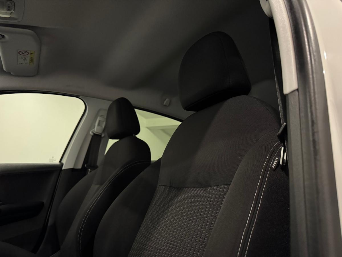 peugeot-208-2017-diesel-1560cc