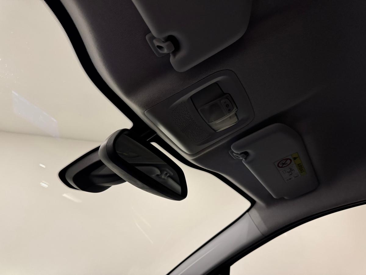 peugeot-208-2017-diesel-1560cc