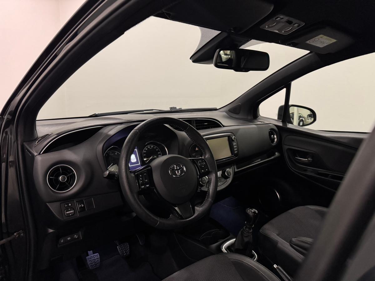 toyota-yaris-2018-gasolina-1496cc