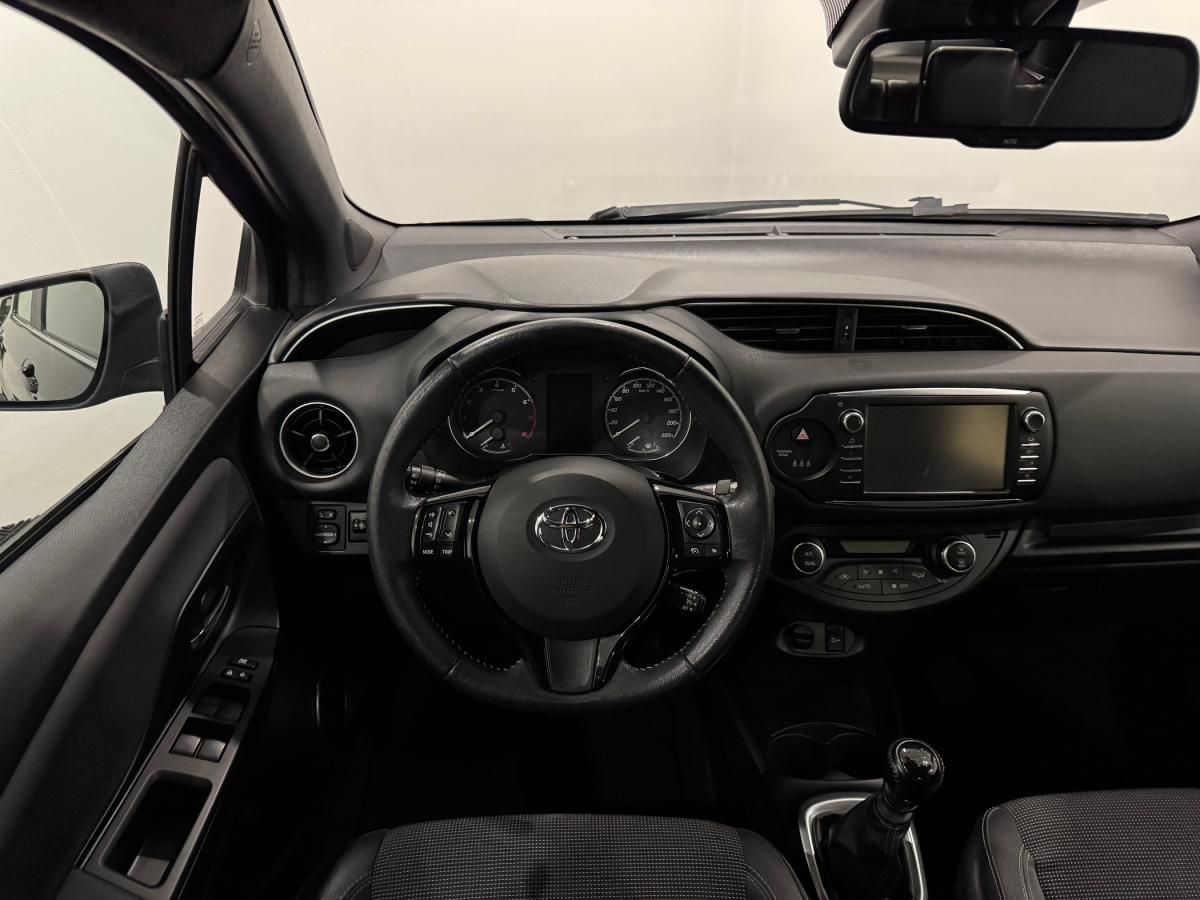 toyota-yaris-2018-gasolina-1496cc