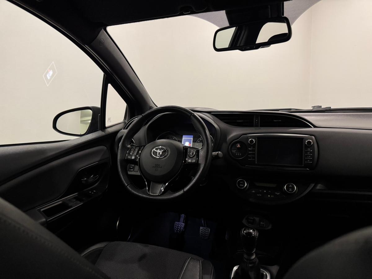 toyota-yaris-2018-gasolina-1496cc